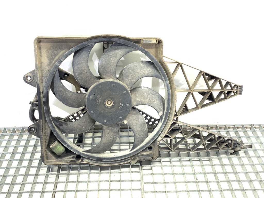 [STARK-786452] Ventilador del radiador Fiat Grande Punto (199_) 1.3 D Multijet 55 kW 2005-2022