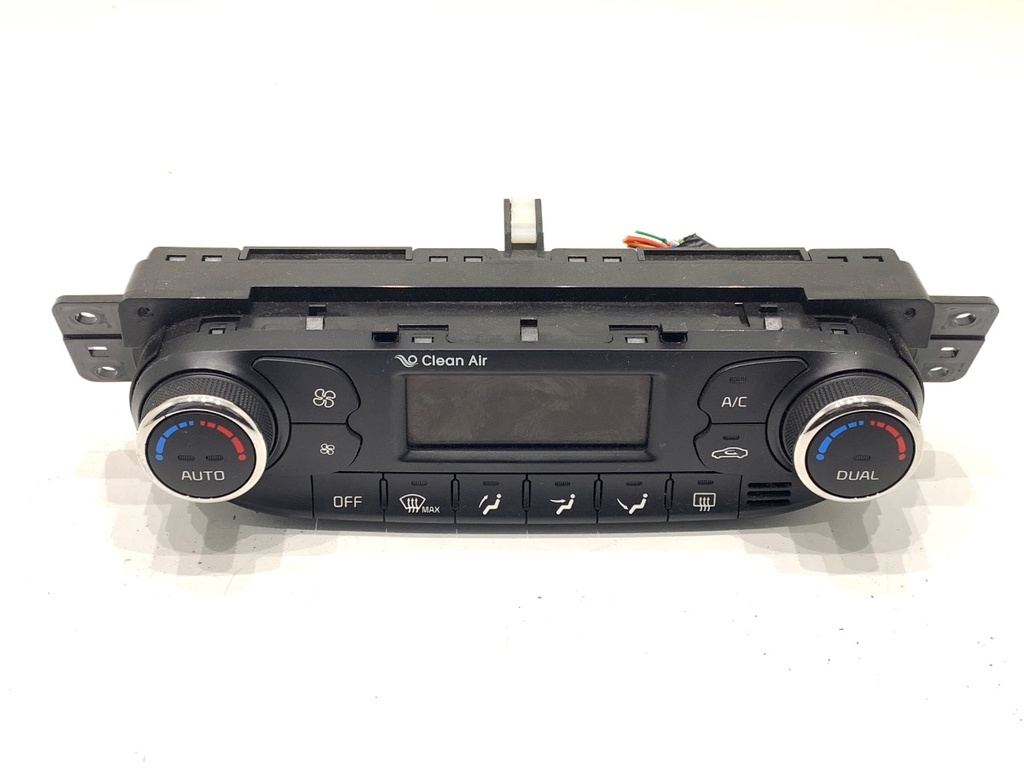 [STARK-788065] Panel de control de aire KIA CEE'D (JD) 1.6 GDI 2012-2018