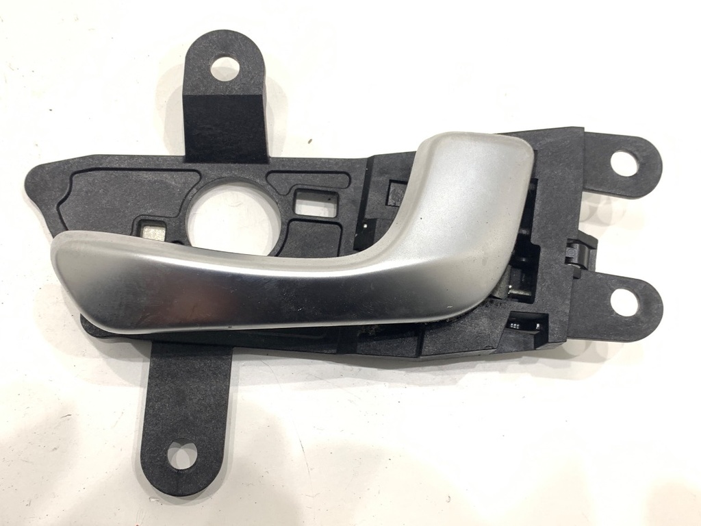 [STARK-795775] Tirador interior de puerta trasera derecha KIA Optima (JF) 2015-2022