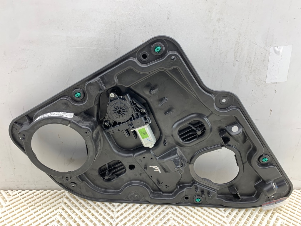 [STARK-806753] Elevacristales trasero derecho Jeep Grand Cherokee IV (WK, WK2) 3.0 CRD V6 4x4