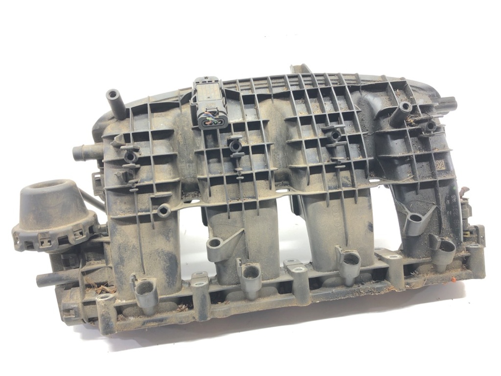 [STARK-813836] Colector de admisión VW Passat B7 (A32, A33) 1.8 TSI 125 kW 2013-2022