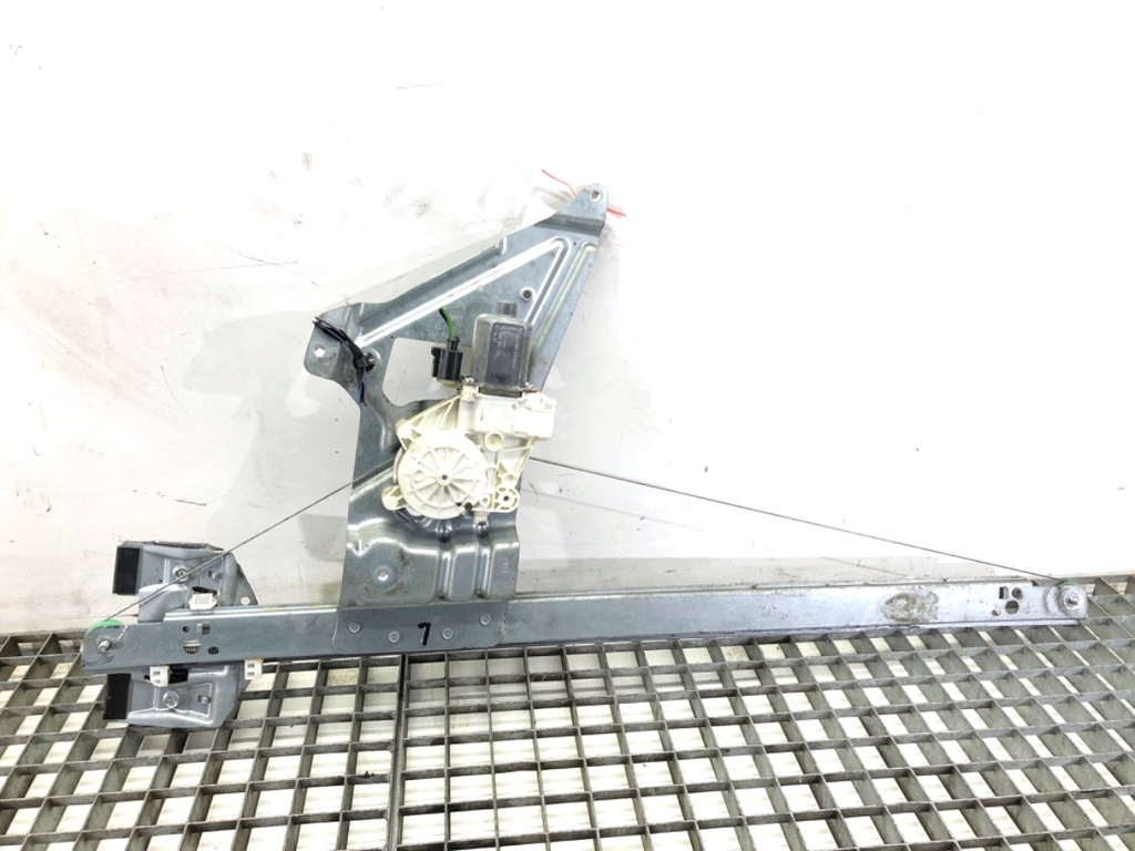 [STARK-811239] Elevalunas delantero izquierdo para VW Crafter 30-35 Autobús (2E) 2006-2016
