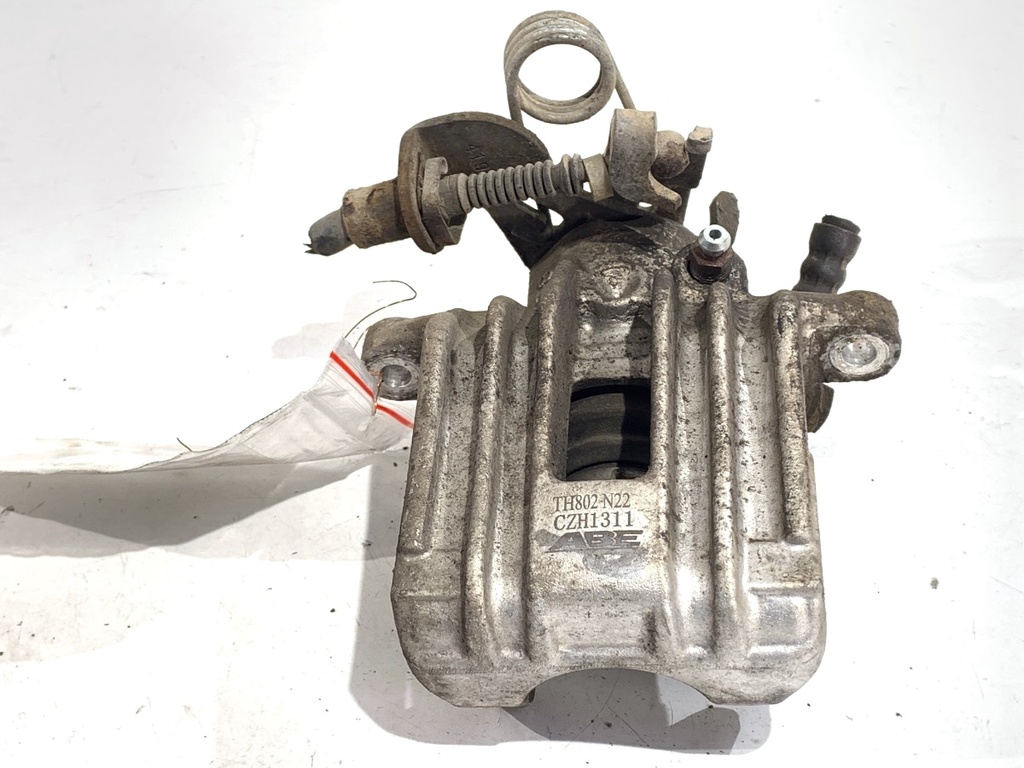 [STARK-814158] Pinza de freno trasera derecha AUDI A4 B7 Avant (8ED) 2.0 TDI 103 kW 2004-2008