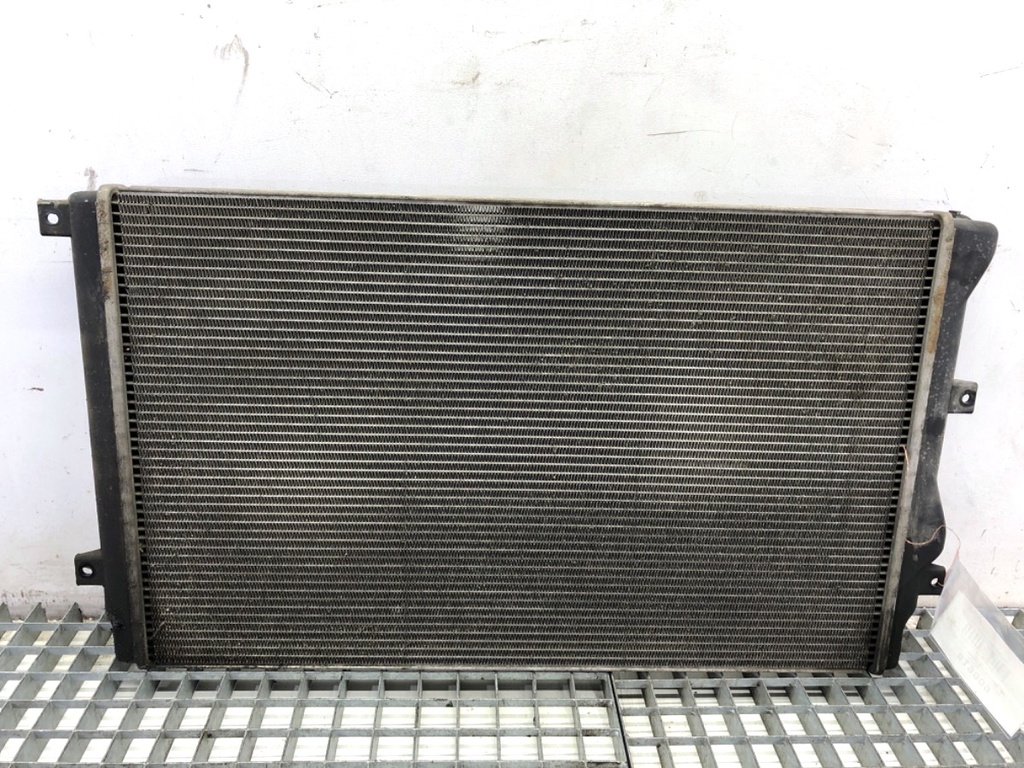 [STARK-819809] Radiador de agua VW Touran (1T1, 1T2) 1.9 TDI 2003-2010