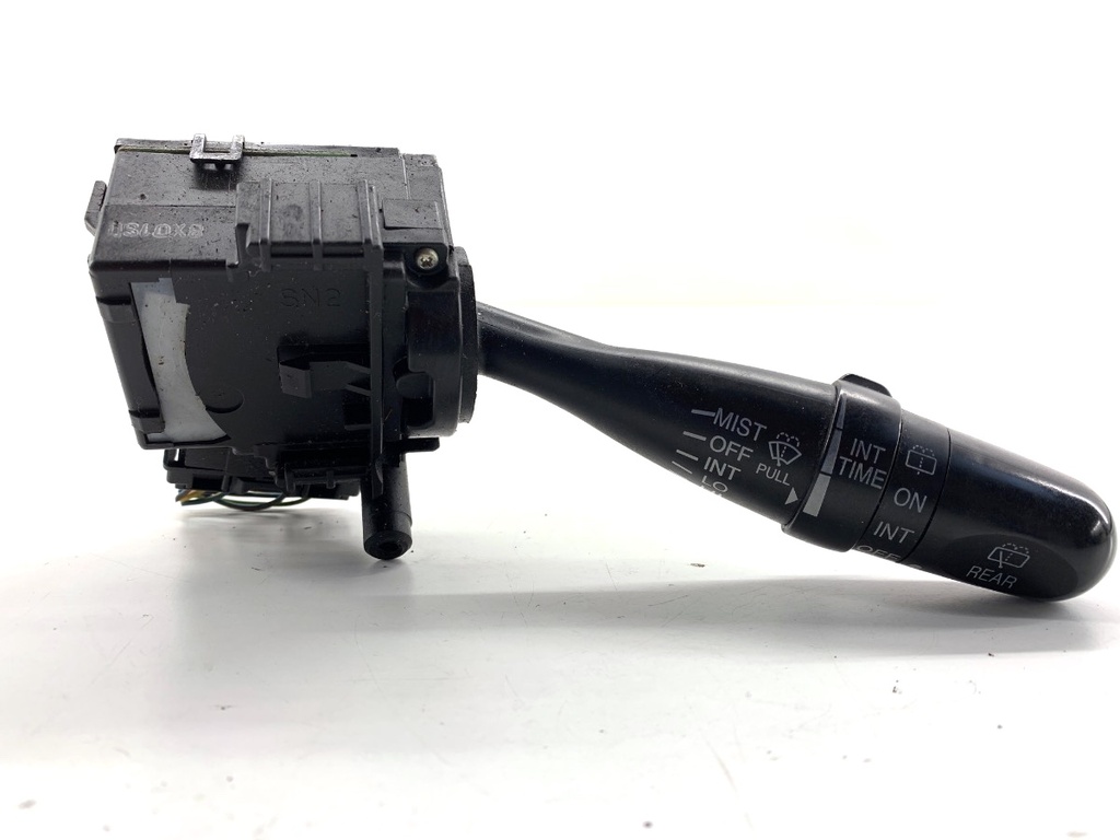 [STARK-827770] Interruptor de limpiaparabrisas SUZUKI SWIFT III (MZ, EZ) 2005-2022