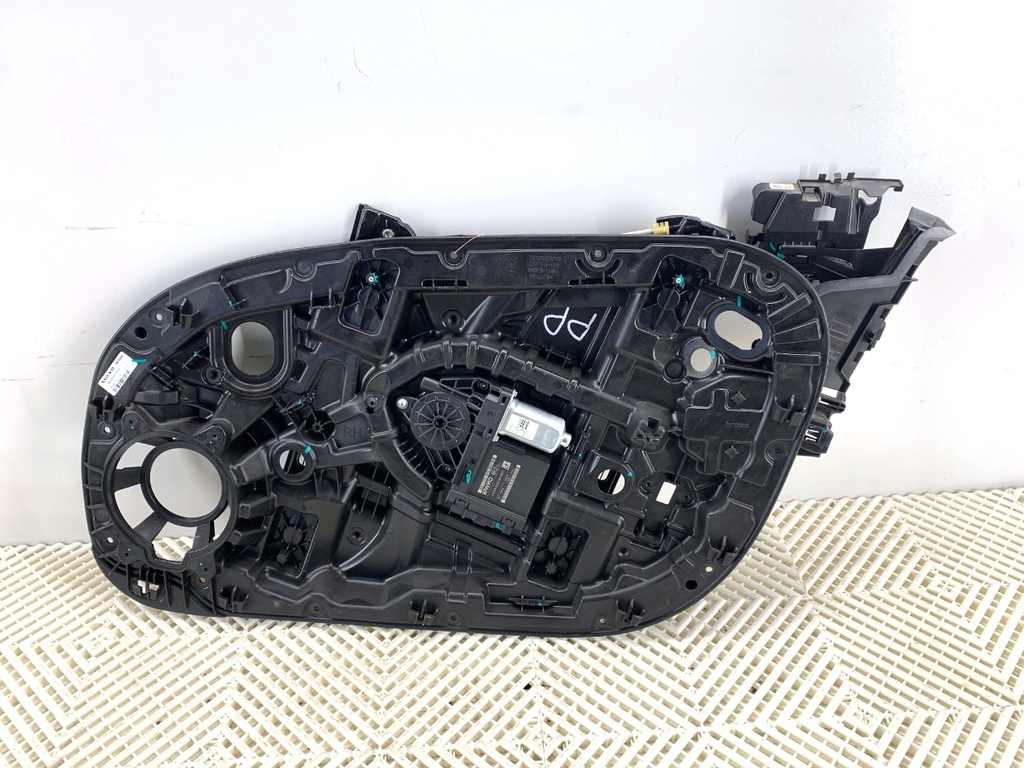 [STARK-829885] Elevalunas delantero derecho Volvo S90 II (234) 2016-2022
