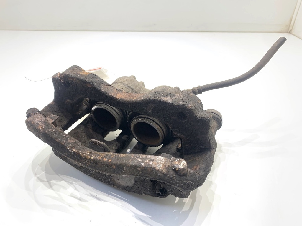 [STARK-833719] Pinza de freno delantera derecha Renault Master III Autobus 2.3 dCi 165 FWD