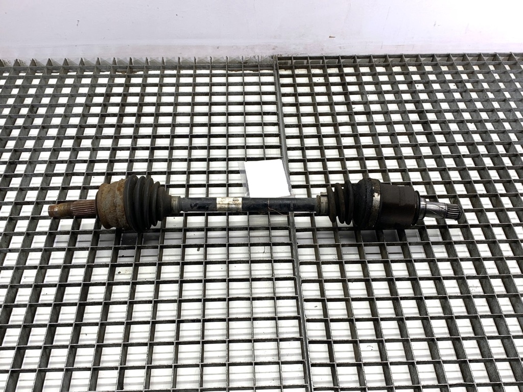 [STARK-835101] Semieje delantero izquierdo OPEL CORSA D (S07) 1.2 63 kW 2006-2014