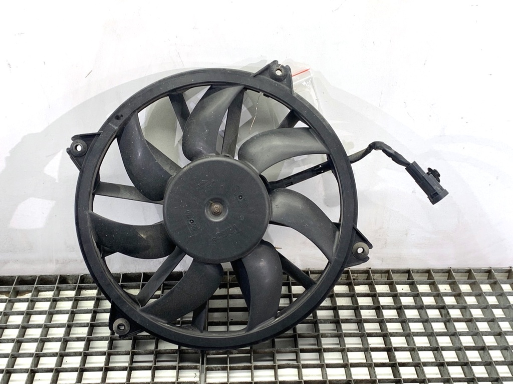 [STARK-836956] Ventilador del radiador PEUGEOT 308 I (4A_, 4C_) 1.6 16V 88 kW gasolina 2007-2014