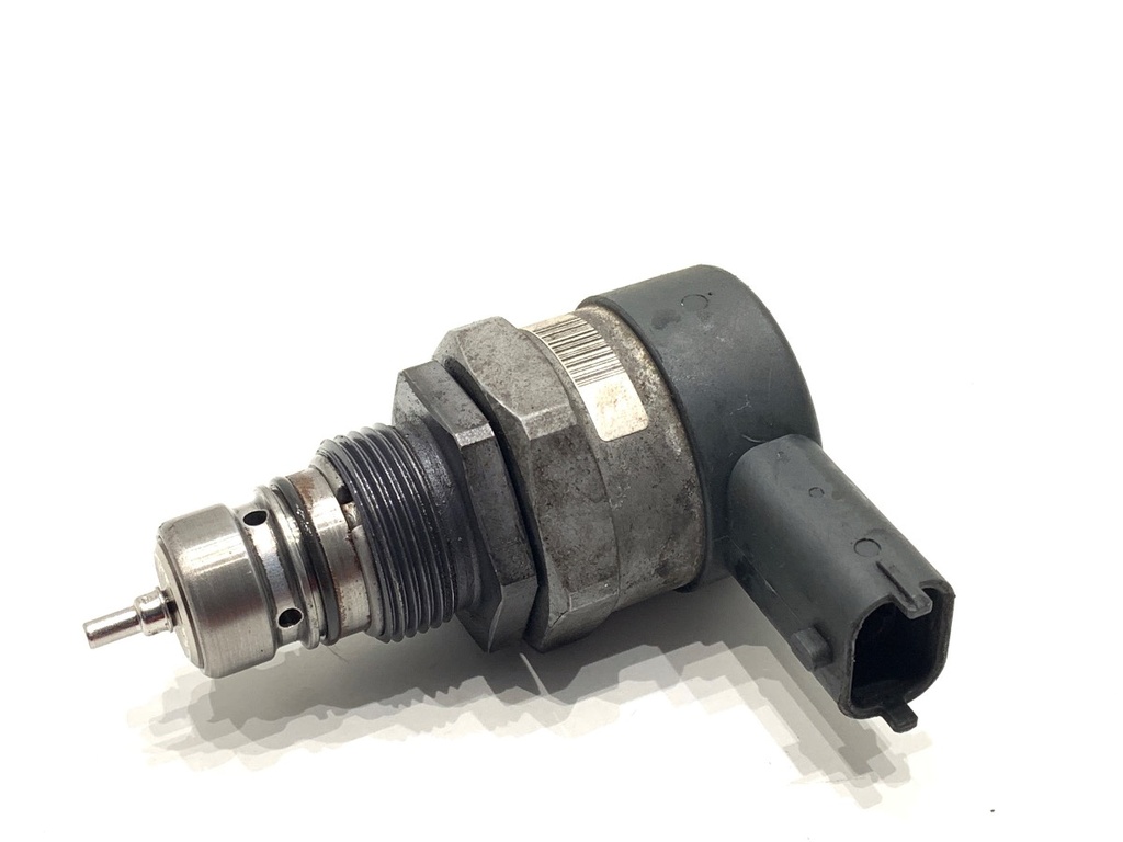 [STARK-838843] Regulador de presión de combustible Volvo S80 II 2006-2016 D3/D4
