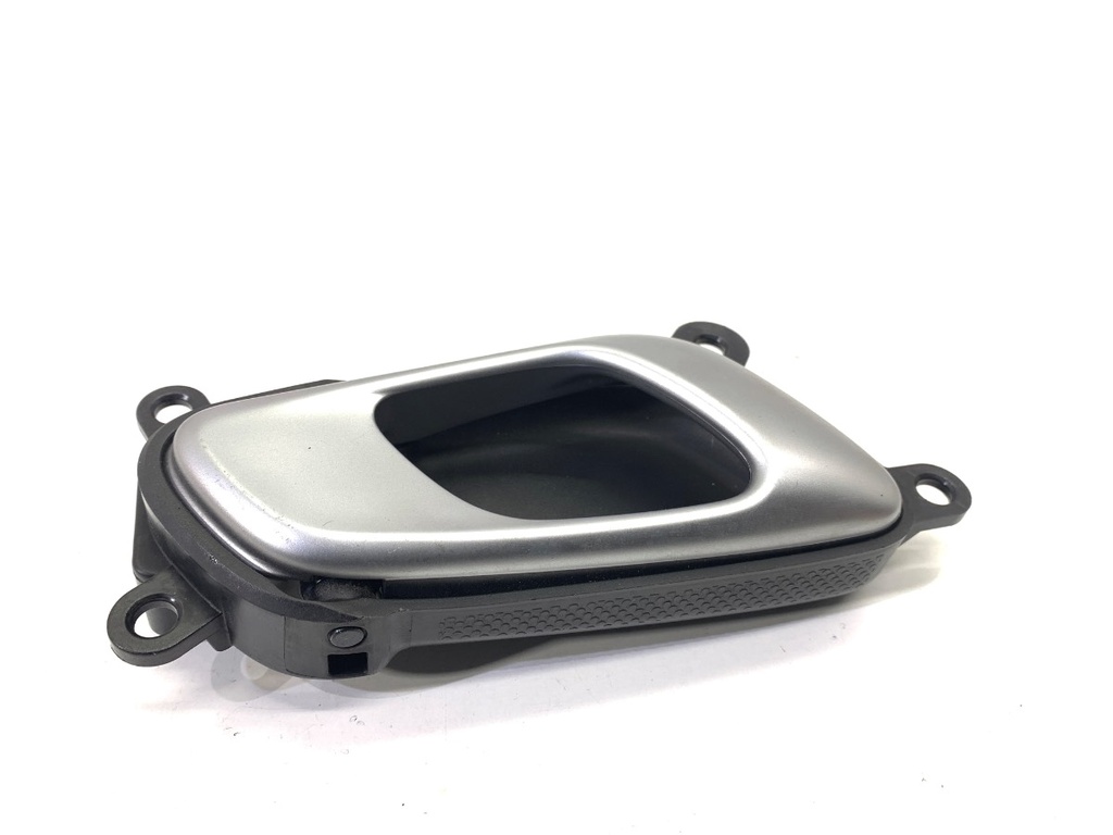 [STARK-843160] Tirador interior de puerta delantero derecho KIA CEED (CD) 1.6 CRDi 115 (2018-2022)