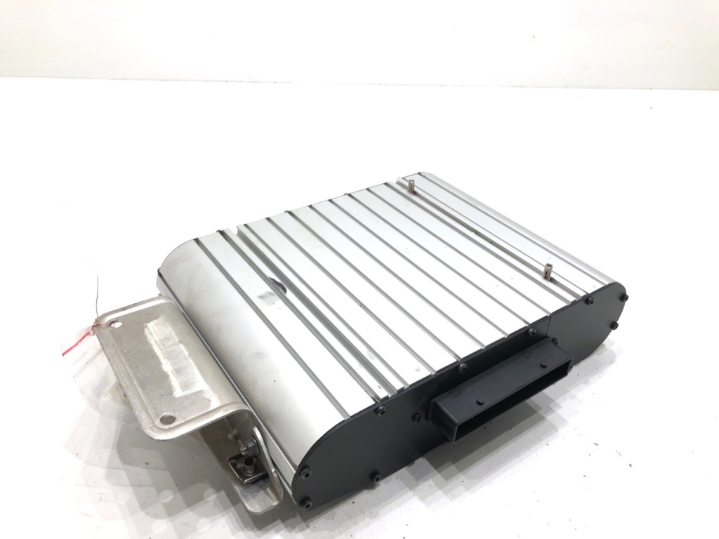 [STARK-814672] Amplificador AUDI A8 D4 (4H2, 4H8, 4HC, 4HL) 4.2 TDI quattro 258 kW 2009-2014