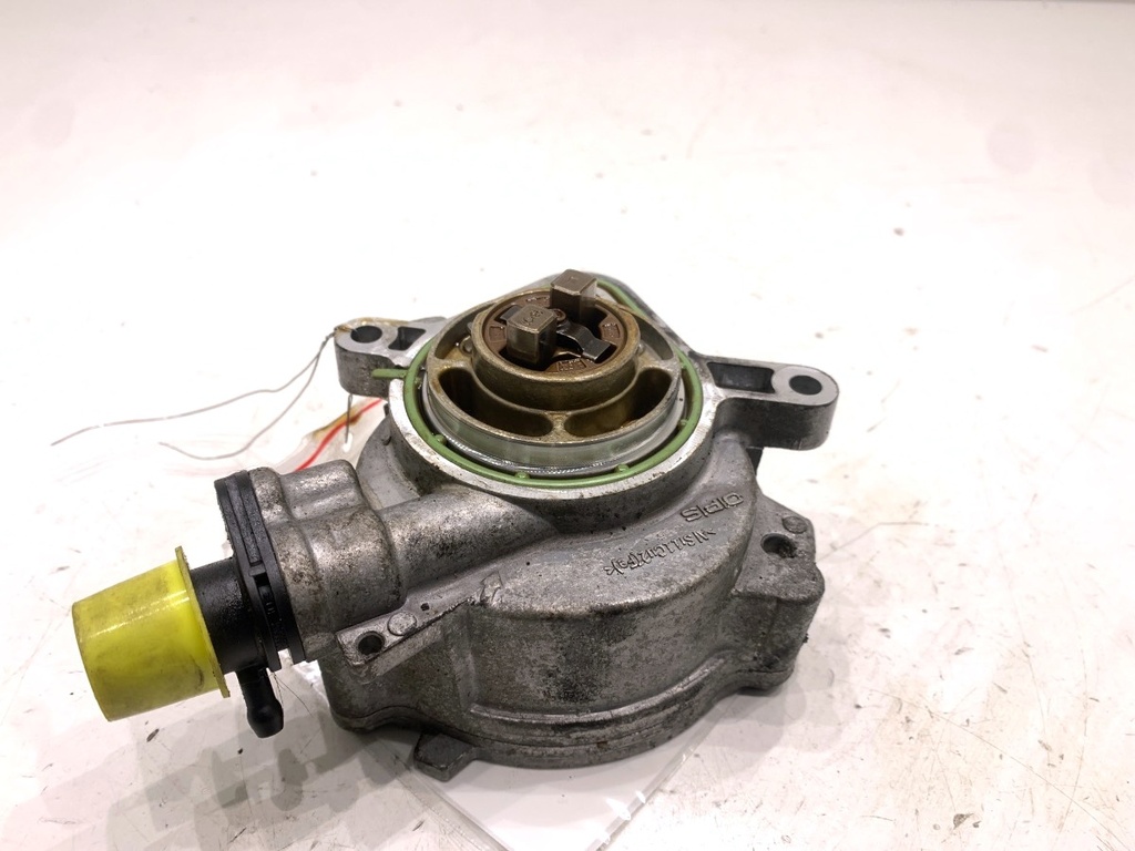 [STARK-848836] Bomba de vacío Nissan Qashqai II 1.3 DIG-T