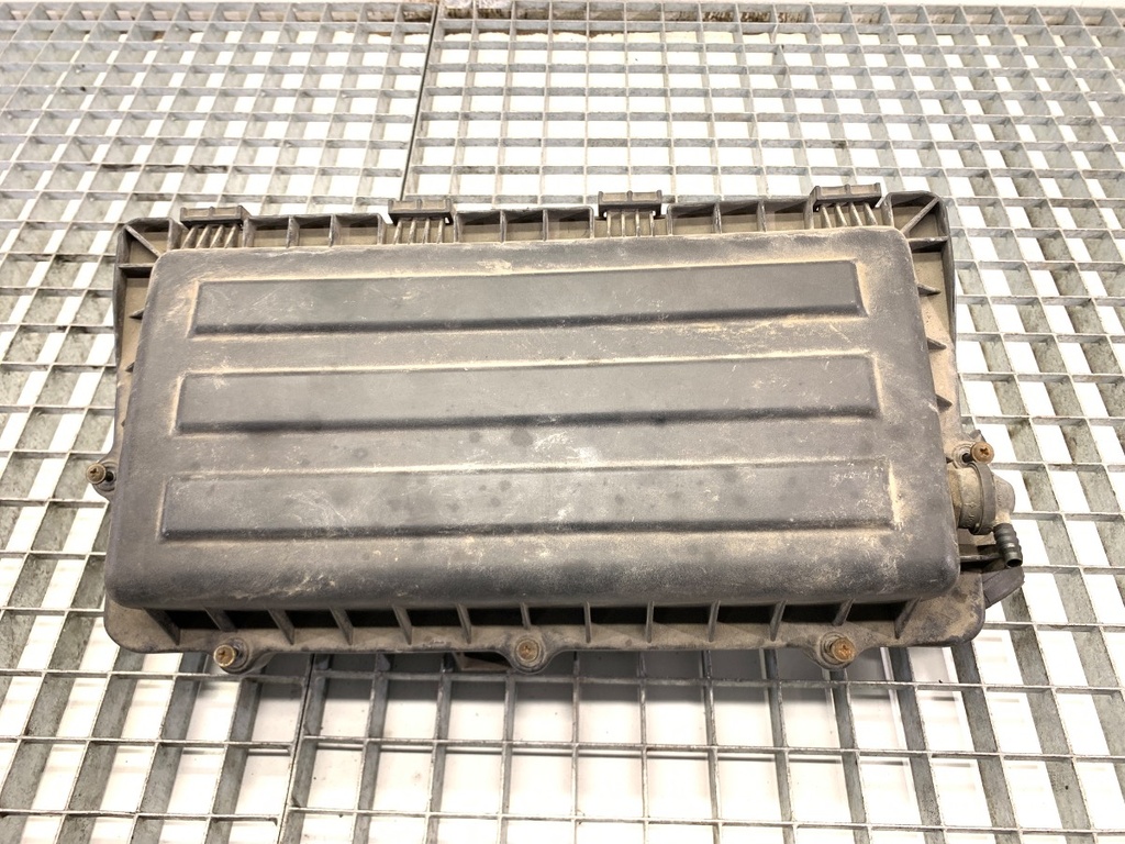 [STARK-855410] Caja de filtro de aire SKODA FABIA II Combi 1.4 63 kW (86 CV) Gasolina 2007-2014