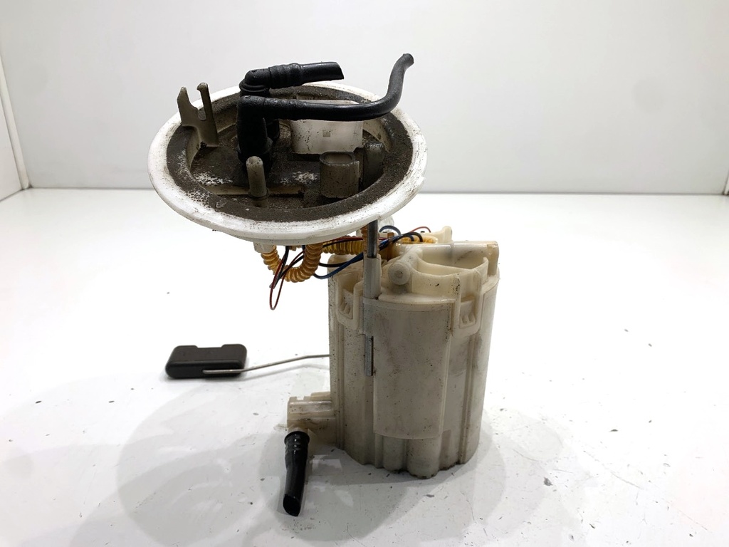 [STARK-855608] Bomba de combustible AUDI A4 B8 2.0 TDI 143 CV 2007-2015