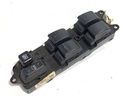 Interruptor de ventanilla Toyota Corolla (_E12_) 2001-2007 84820-02100