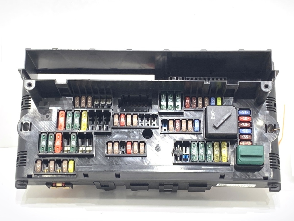 [STARK-857719] Caja de fusibles BMW X3 (F25) 2010-2017