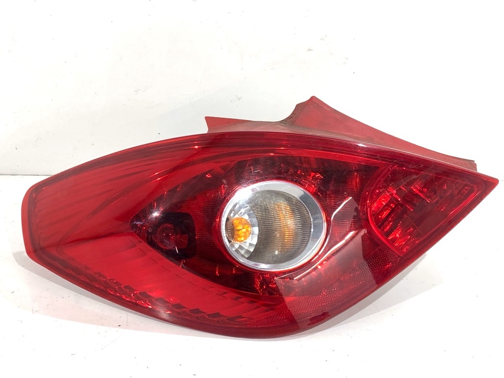 [STARK-859846] Piloto trasero derecho OPEL CORSA D (S07) 1.2 2006-2014