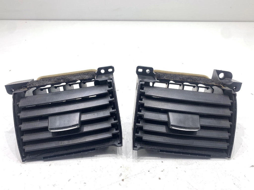 [STARK-859626] Rejilla de admisión de aire delantera para HONDA ACCORD VII (CL, CN) 2003-2012
