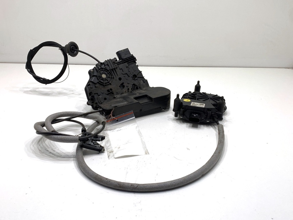 [STARK-839555] Cerradura de puerta trasera izquierda VW Sharan (7N1, 7N2) 2010-2022