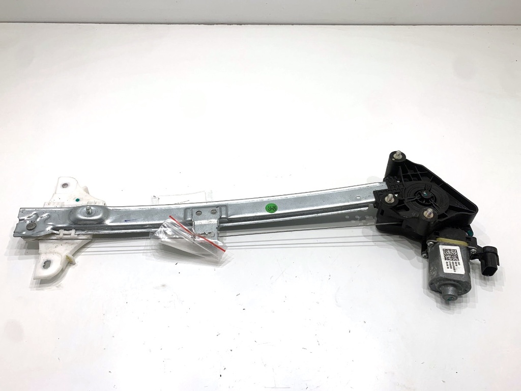 [STARK-861444] Elevador de ventana trasero derecho HYUNDAI i20 III (BC3, BI3) 1.2 62 kW (84 CV) 2020-2022