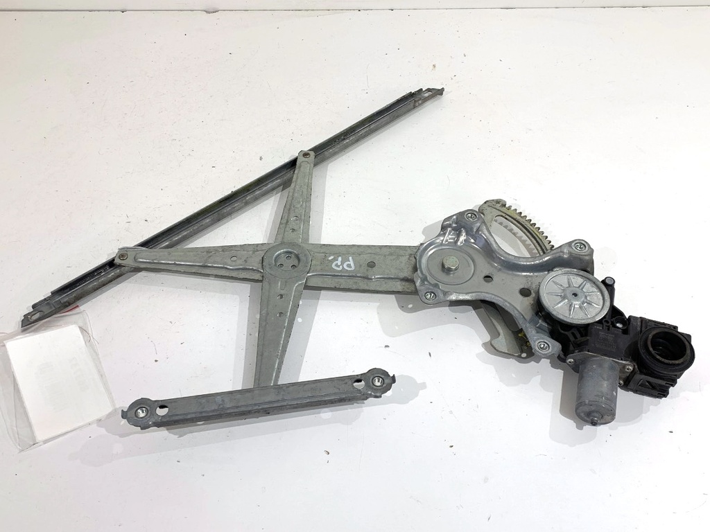 [STARK-863732] Elevalunas delantero derecho para Lexus IS III (_E3_) 2013-2022 200t 180 kW