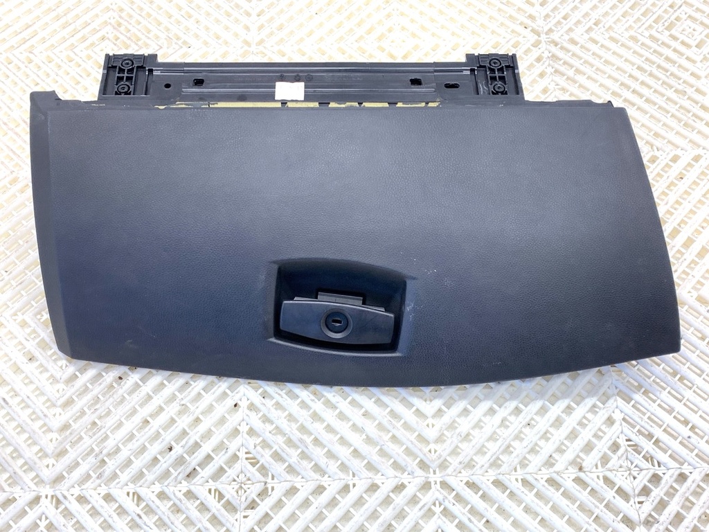 [STARK-865018] Guantelete de pasajero BMW Serie 5 Touring (E61) 2004-2010