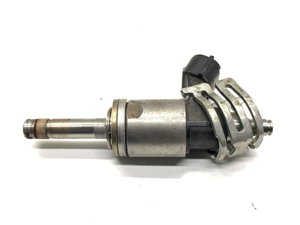 [STARK-865336] Inyector LEXUS IS III (_E3_) 300h (AVE30_) 2013-2022