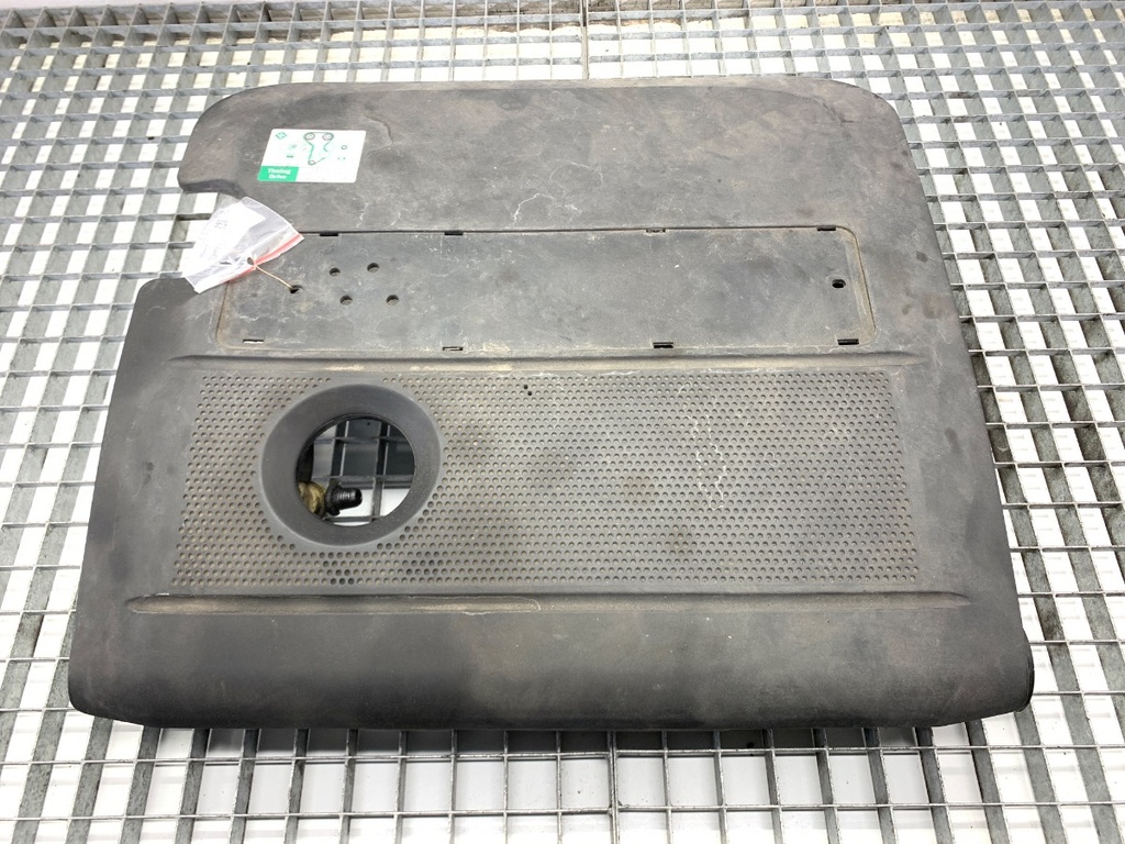 [STARK-865509] Caja de filtro de aire VW Golf V (1K1) 1.4 16V 55 kW (75 CV) gasolina 2003-2006
