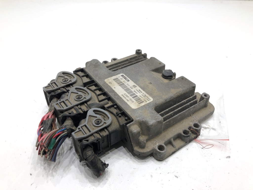 [STARK-817607] Unidad de control del motor SUZUKI GRAND VITARA II 1.9 DDiS 95 kW 8200518648