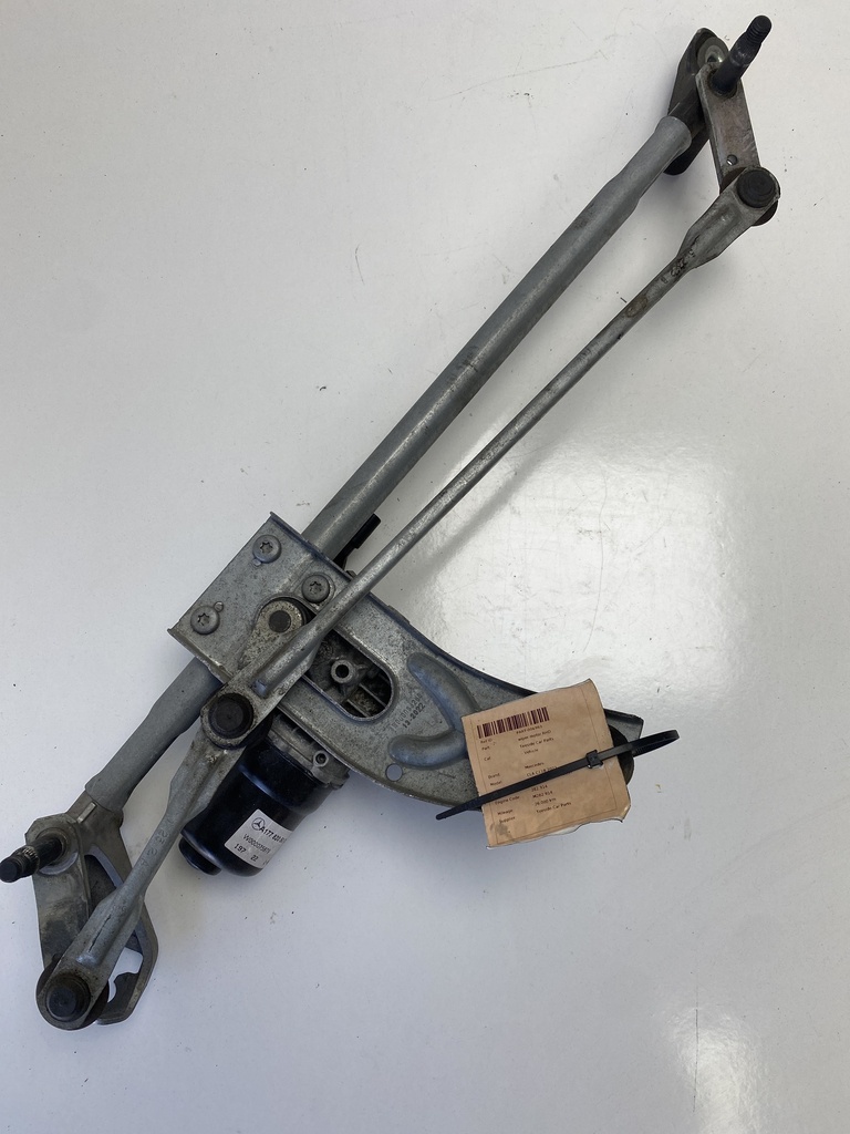 [EPE-101175] Motor y varillaje limpiaparabrisas delantero Mercedes CLA C118