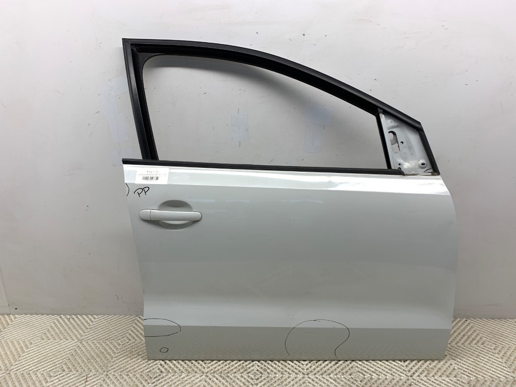 [STARK-810775] Puerta delantera derecha VW Polo V (6R1, 6C1) 2009-2022