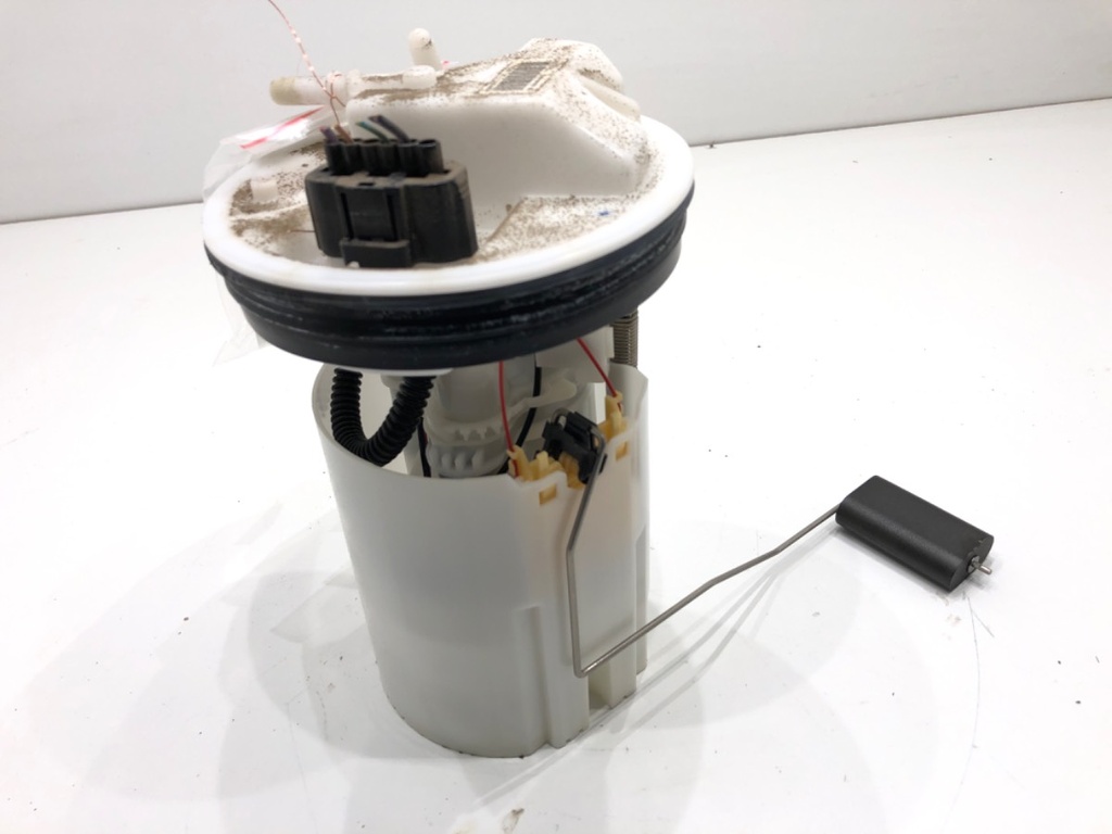 [STARK-873849] Bomba de combustible Ford Fiesta VII 1.1 Ti-VCT 55 kW J1B1-9H307-BB