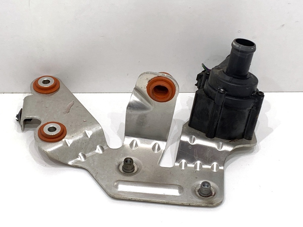 [STARK-875134] Bomba de agua adicional para Audi A8 D4 (4H2, 4H8, 4HC, 4HL) 6.3 W12 368 kW (500 CV) gasolina 2011-2018