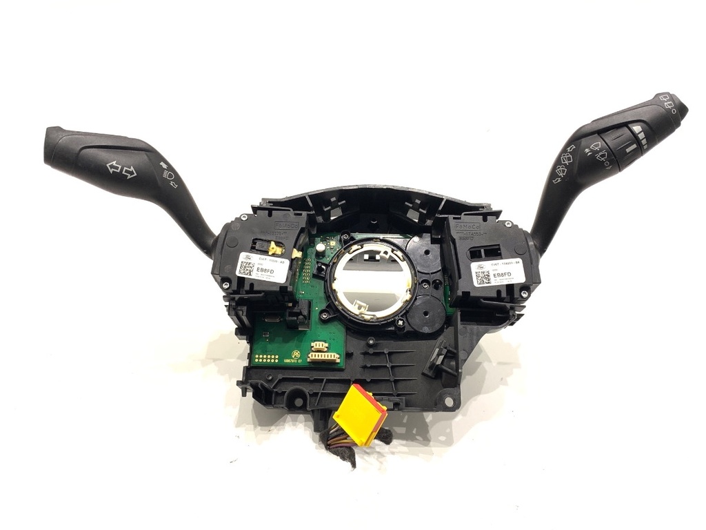 [STARK-876776] Combinado de luces FORD KUGA II (DM2) 2.0 TDCi 4x4 120 kW 2013-2014
