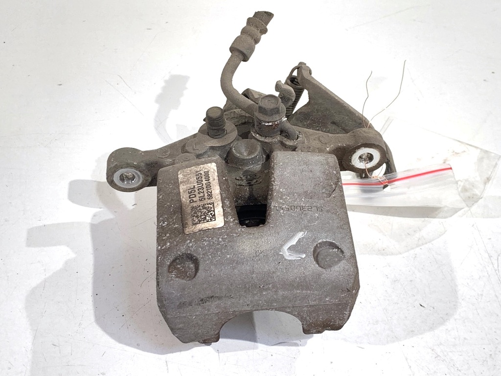 [STARK-877409] Pinza de freno trasera izquierda KIA CEED (CD) 1.0 T-GDI 2018-2022