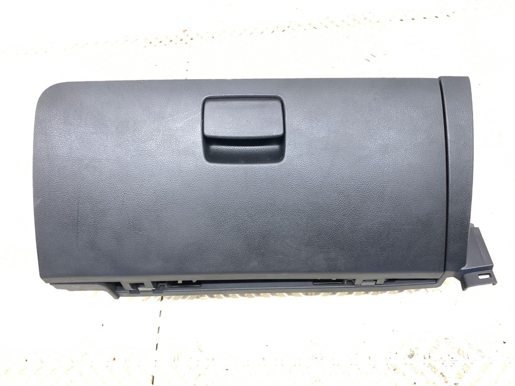 [STARK-881018] Guantelete del pasajero KIA Sportage III (SL) 2009-2022