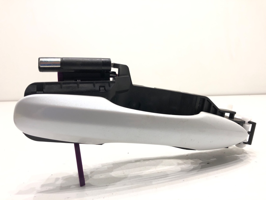 [STARK-886703] Manilla exterior derecha trasera TOYOTA YARIS CROSS (MXP_) 2020-2022