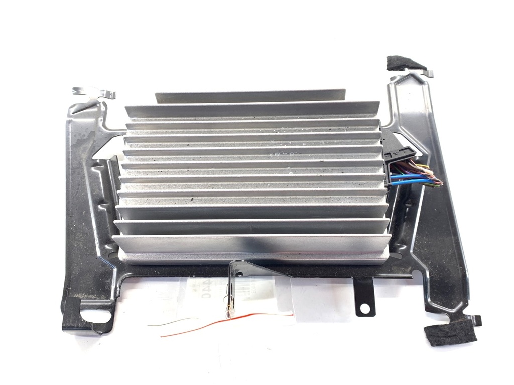 [STARK-818440] Amplificador BMW Serie 4 Coupé (F32, F82) 2013-2022
