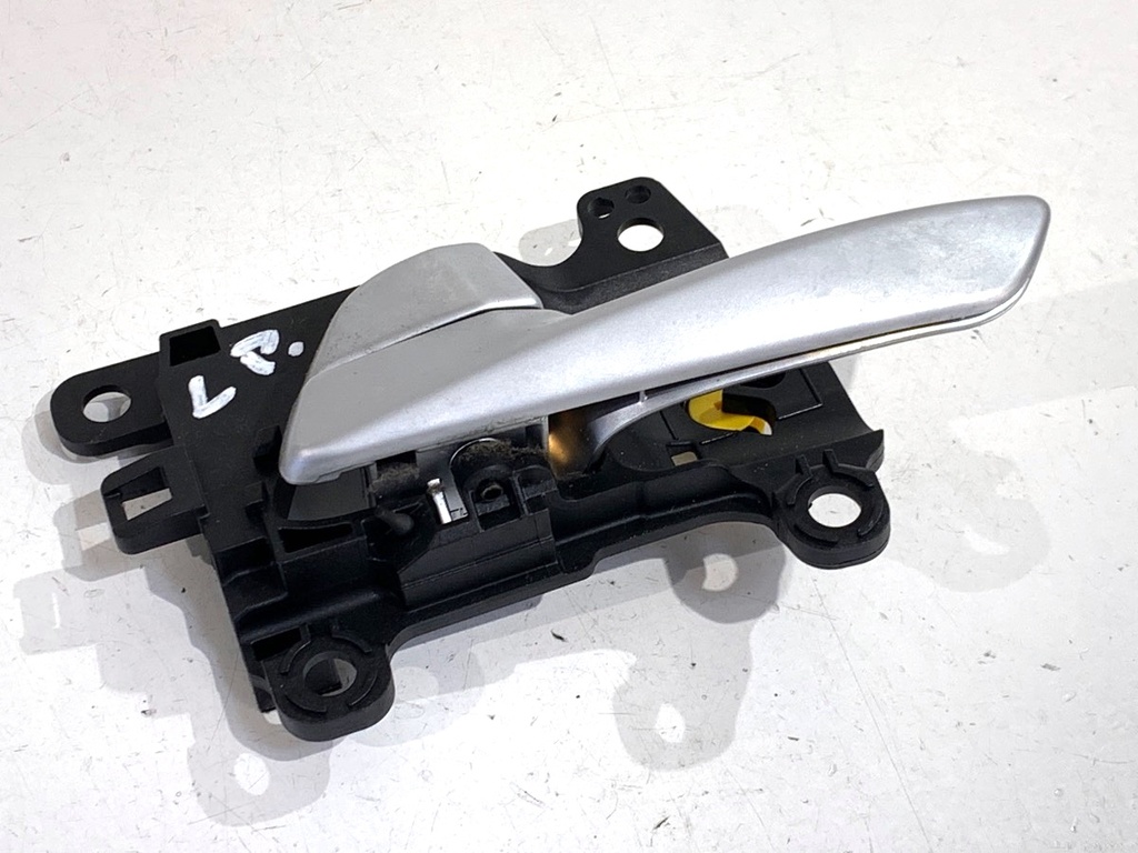 [STARK-896090] Tirador interior de puerta delantero izquierdo Hyundai Tucson (TL, TLE) 2015-2022