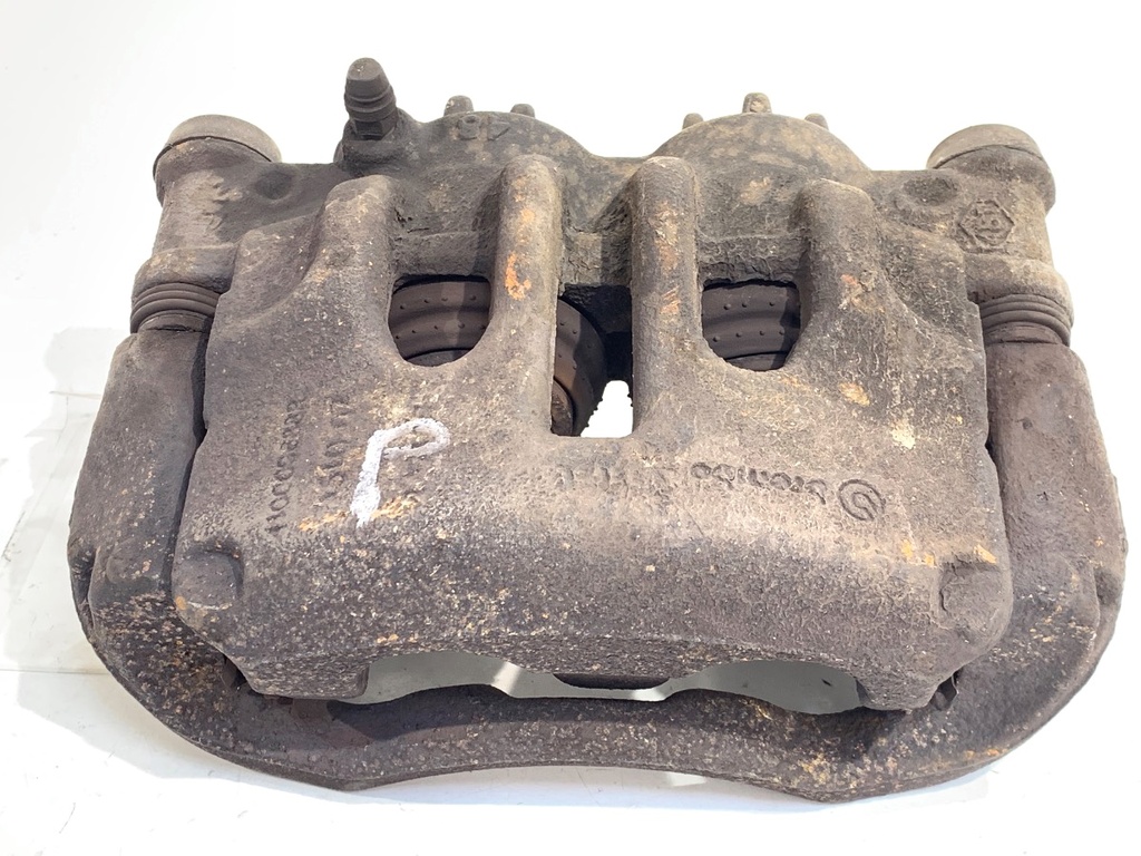 [STARK-896209] Pinza de freno delantera derecha Renault Master III 2.3 dCi 165 FWD 2010-2022