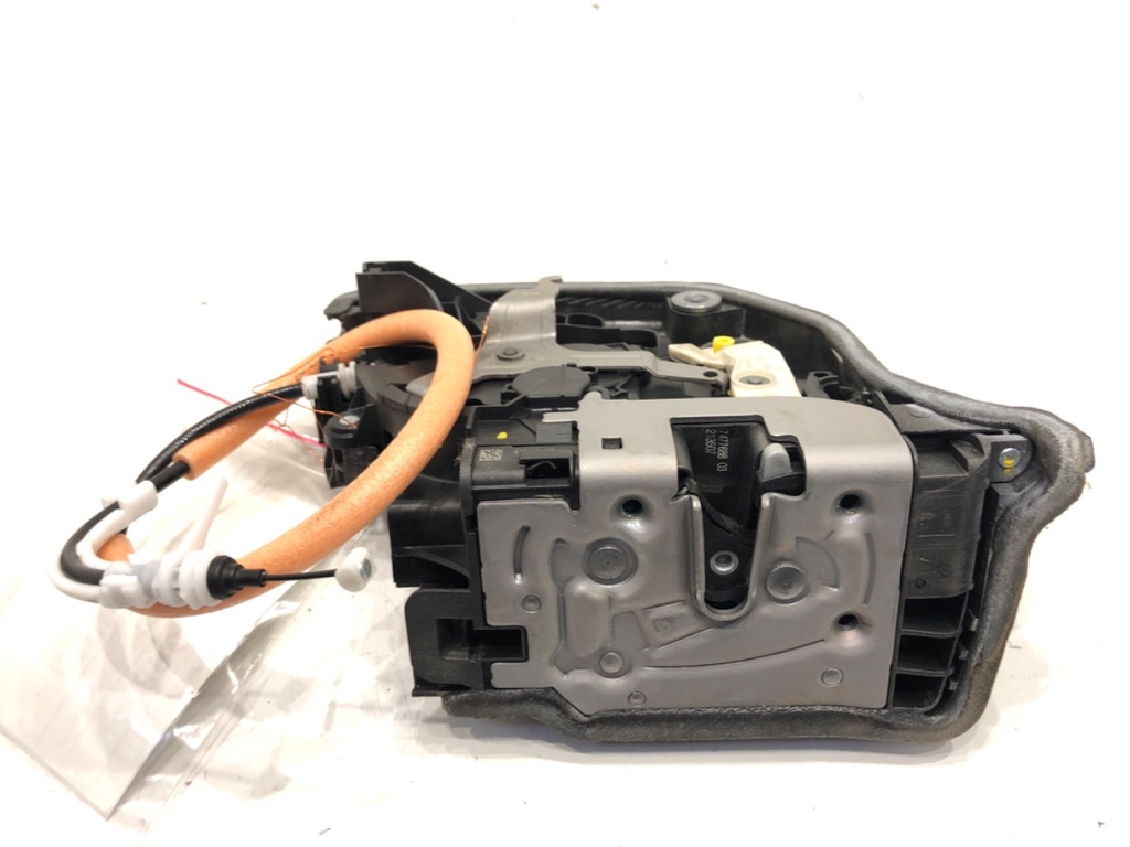 [STARK-896306] Cerradura de puerta delantera derecha BMW Serie 5 Touring (G31) 2017-2022
