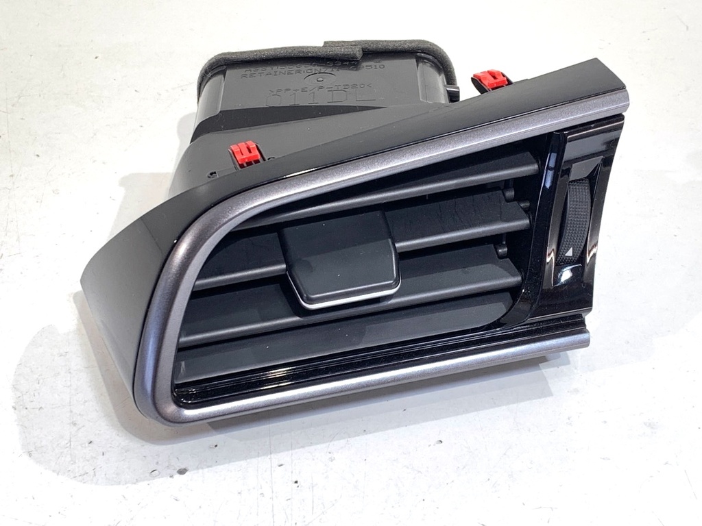 [STARK-899599] Aireador frontal izquierdo Toyota Camry (_V7_, _VA7_, _VH7_) (REF: 55650-33440)