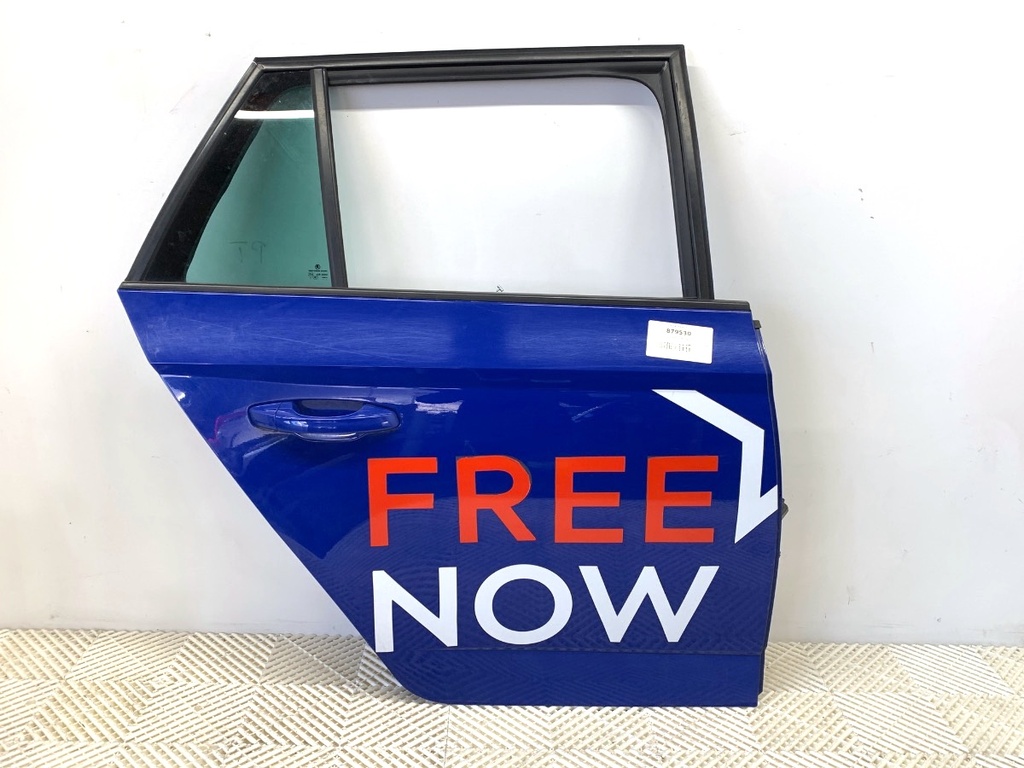 [STARK-879530] Puerta trasera derecha SKODA FABIA III Kombi (NJ5) 2014-2022