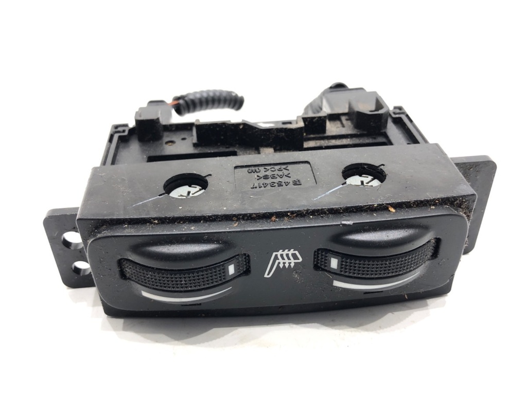 [STARK-903772] Interruptor de calefacción de asiento Toyota Avensis (_T25_) 2.0 (AZT250_) 108 kW 2003-2008