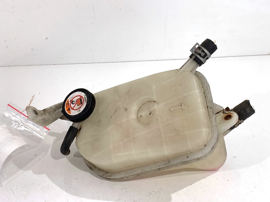 [STARK-905535] Depósito de expansión de refrigerante TOYOTA AVENSIS Kombi (_T27_) 1.8 (ZRT271_) 2009-2018