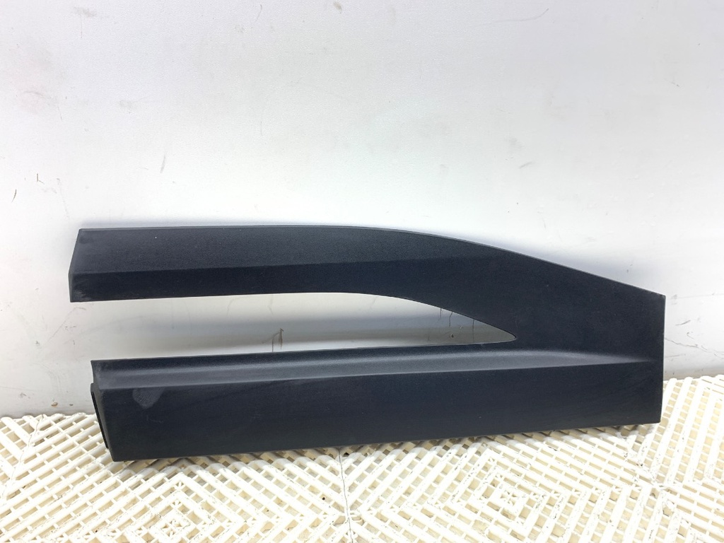 [STARK-907211] Panel de puerta trasera izquierdo Opel Mokka 2020-2022