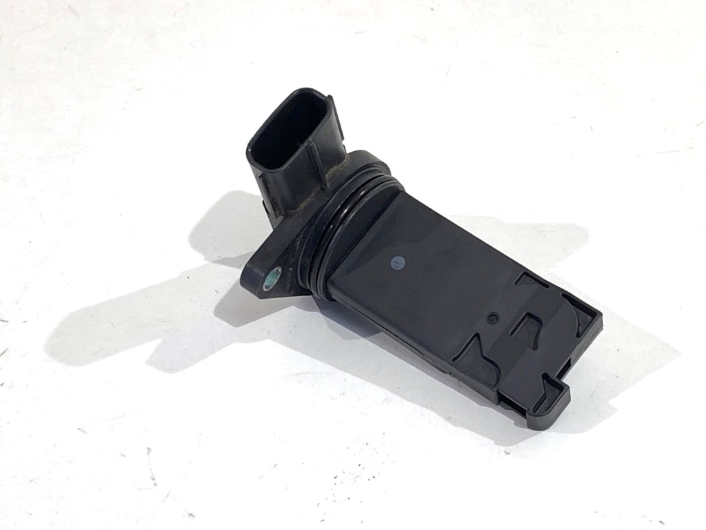 [STARK-906349] Sensor de flujo de aire Mitsubishi Outlander III (GG_W, GF_W, ZJ, ZL, ZK) 2.0 Hybrid 4WD 2012-2022