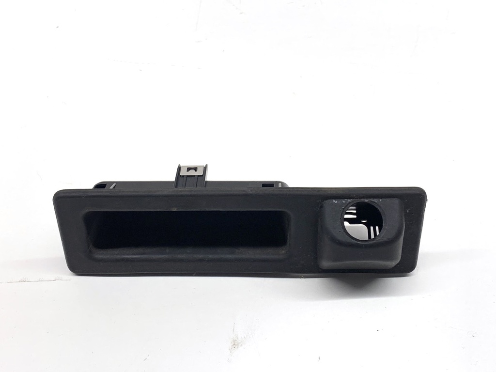 [STARK-908784] Tirador de portón trasero BMW X5 (F15, F85) 2013-2018 7345700