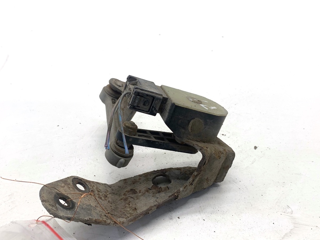 [STARK-909135] Sensor de nivel de xenón Audi A8 D3 (4E2, 4E8) 2002-2010